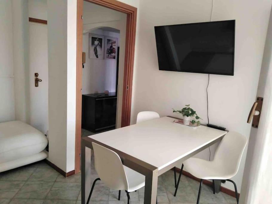 Lovely Flat, Super Connected To The Centre,Wifi,4P 米兰 外观 照片